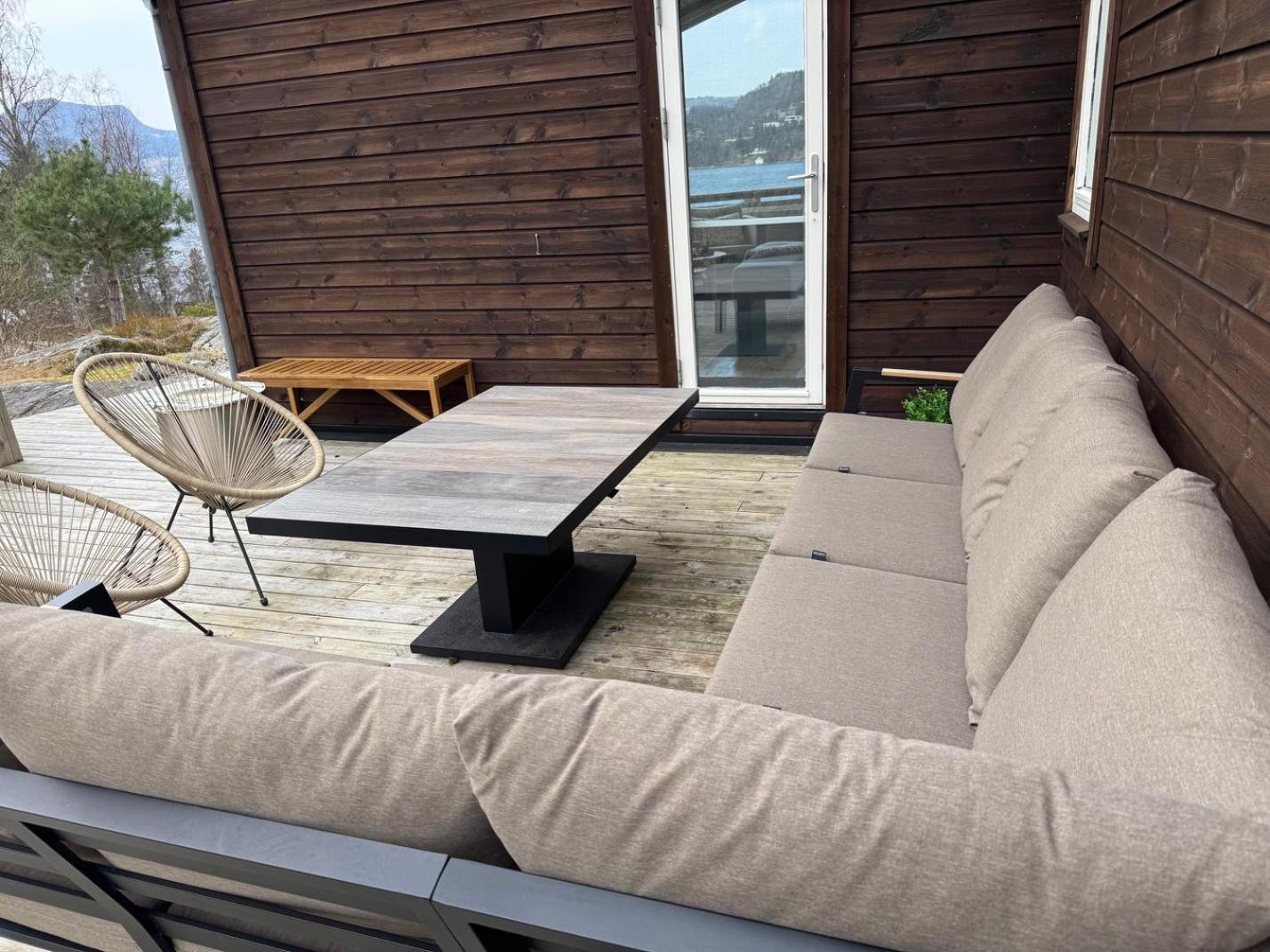 Charming House Located By The Fjord With The Pultpitrock Within Short Distance Jørpeland Exterior foto
